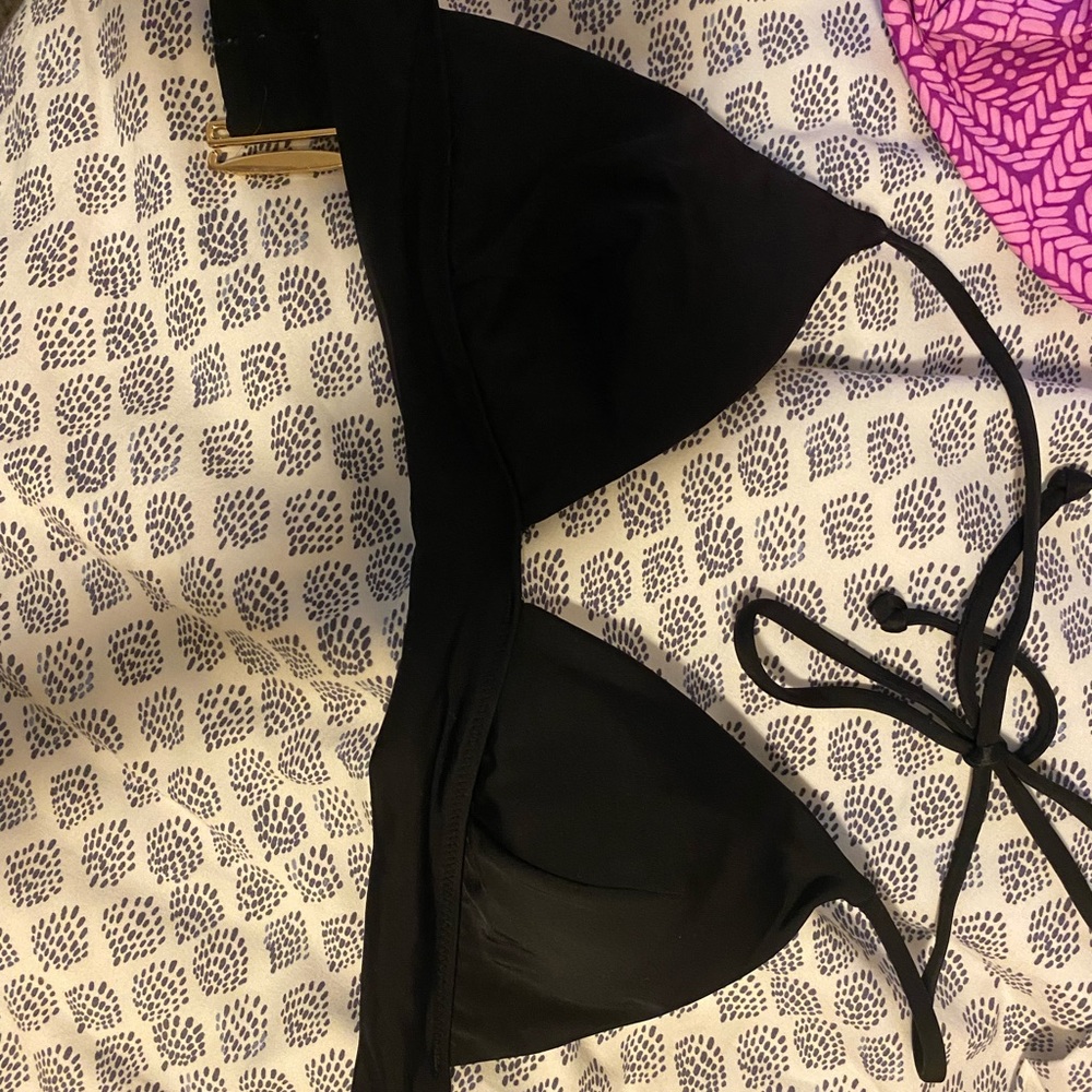 VS bikini top